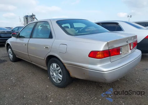 2001 Toyota Camry Le из США, поврежденный, VIN 4T1BG22K31U031280